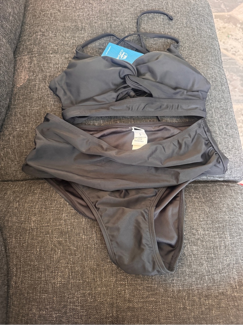 New Black Twist-Front Bikini Top and High-Waist Bottom - Picture 5 of 5